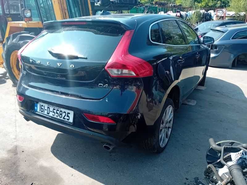 Бампер та інше Volvo V40 розборка