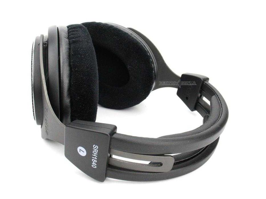 наушники открытого типа,полноразмерные. Shure srh1840