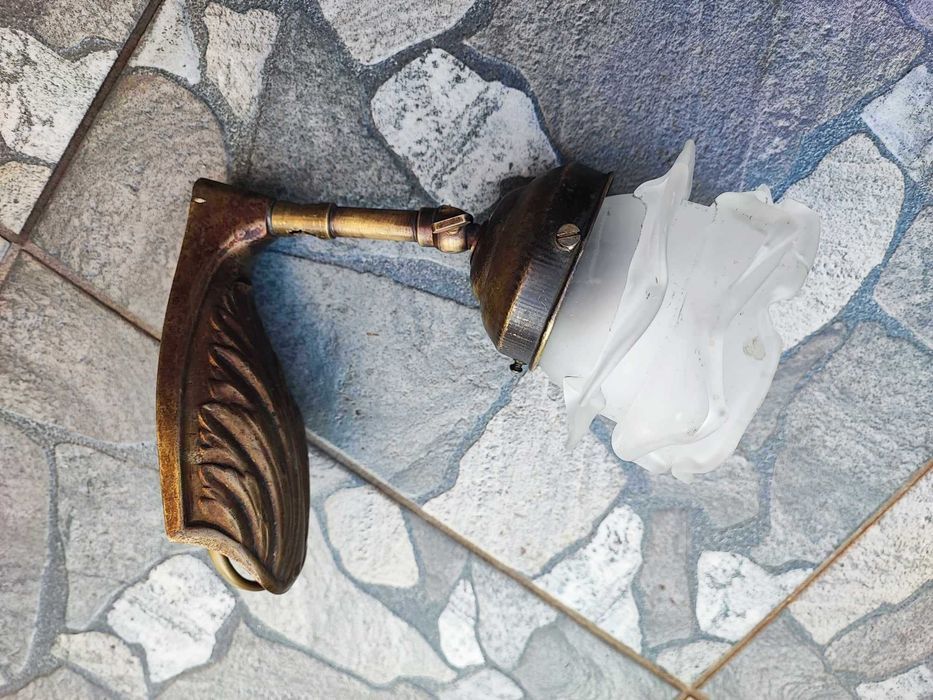 Art deco,mosiężny kinkiet z przegubem