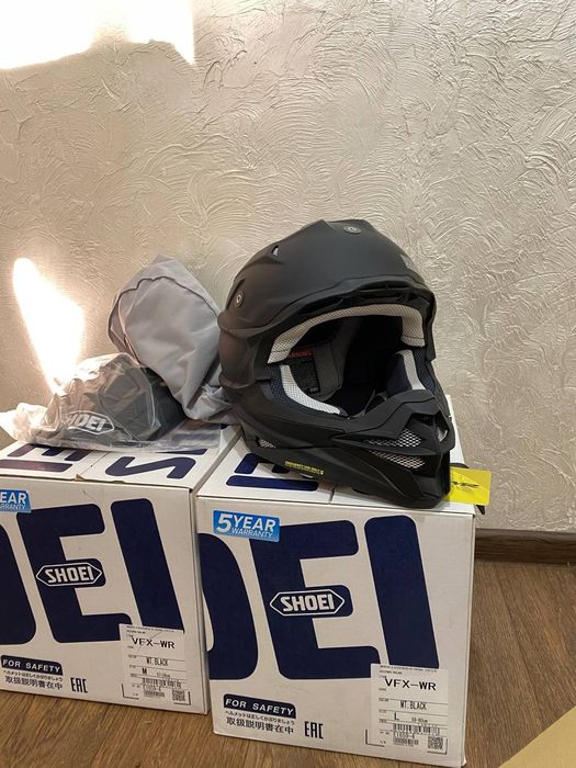 Sidi CROSSFIRE 3 SRS, також шоломи Shoei