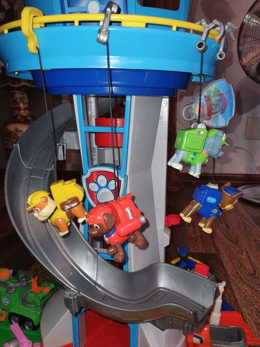 MEGA ZESTAW Psi Patrol wieża ,gratis tablet Raydera z dzwiekami