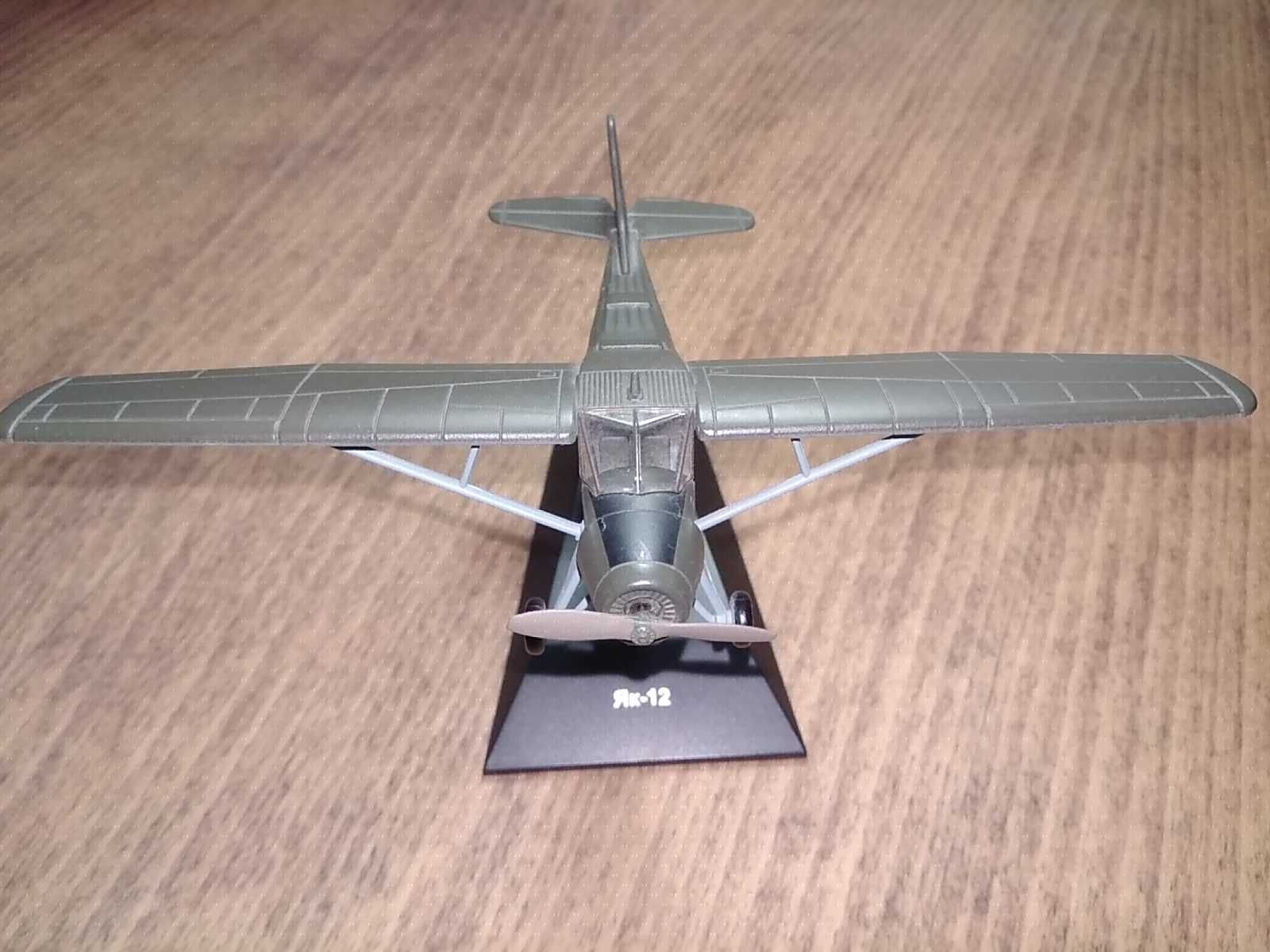 Як-12 модель самолёта DeAgostini (1:72)