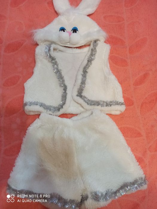 Прокат костюма зайка