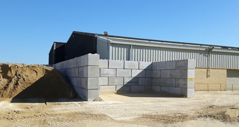 Blok betonowy typ 80 / bloki betonowe / mury oporowe / klocki / ściany