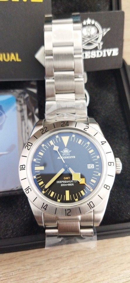 Годинник кварц Addiesdive GMT з швейцарським механізмом Ronda 515-24h.