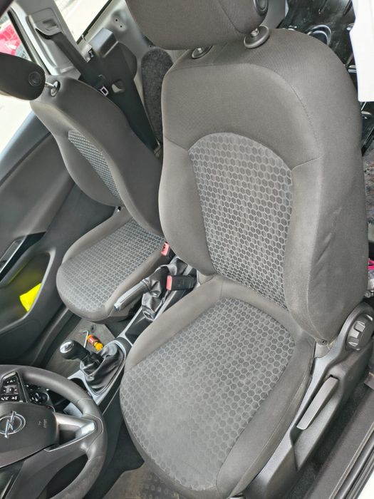 Bancos + acabamentos OPEL CORSA E 2017