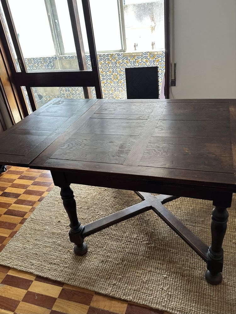 Conjunto de móveis estilo holandês