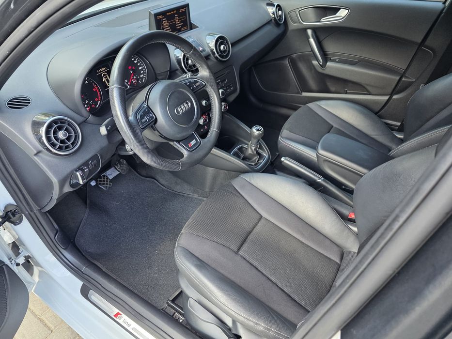 Audi A3 S-Line 2.0TDI Ledy