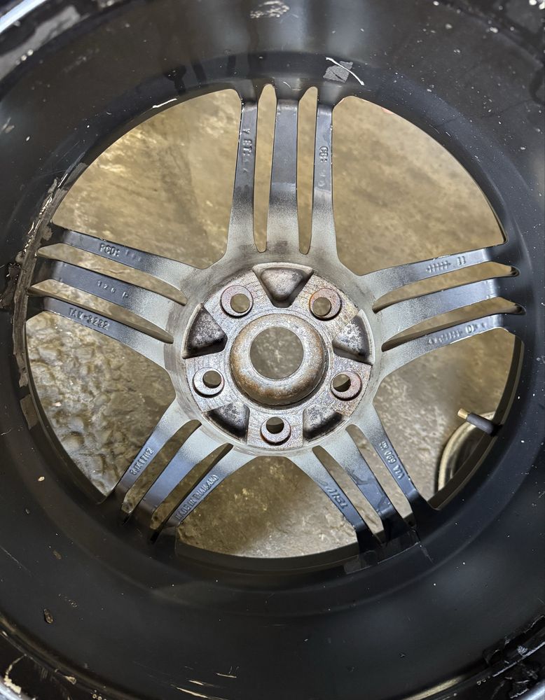 Диски 5/110R17 8J ЕТ42 ЦО76.2 OPEL Meriva Astra H VECTRA C Zafira