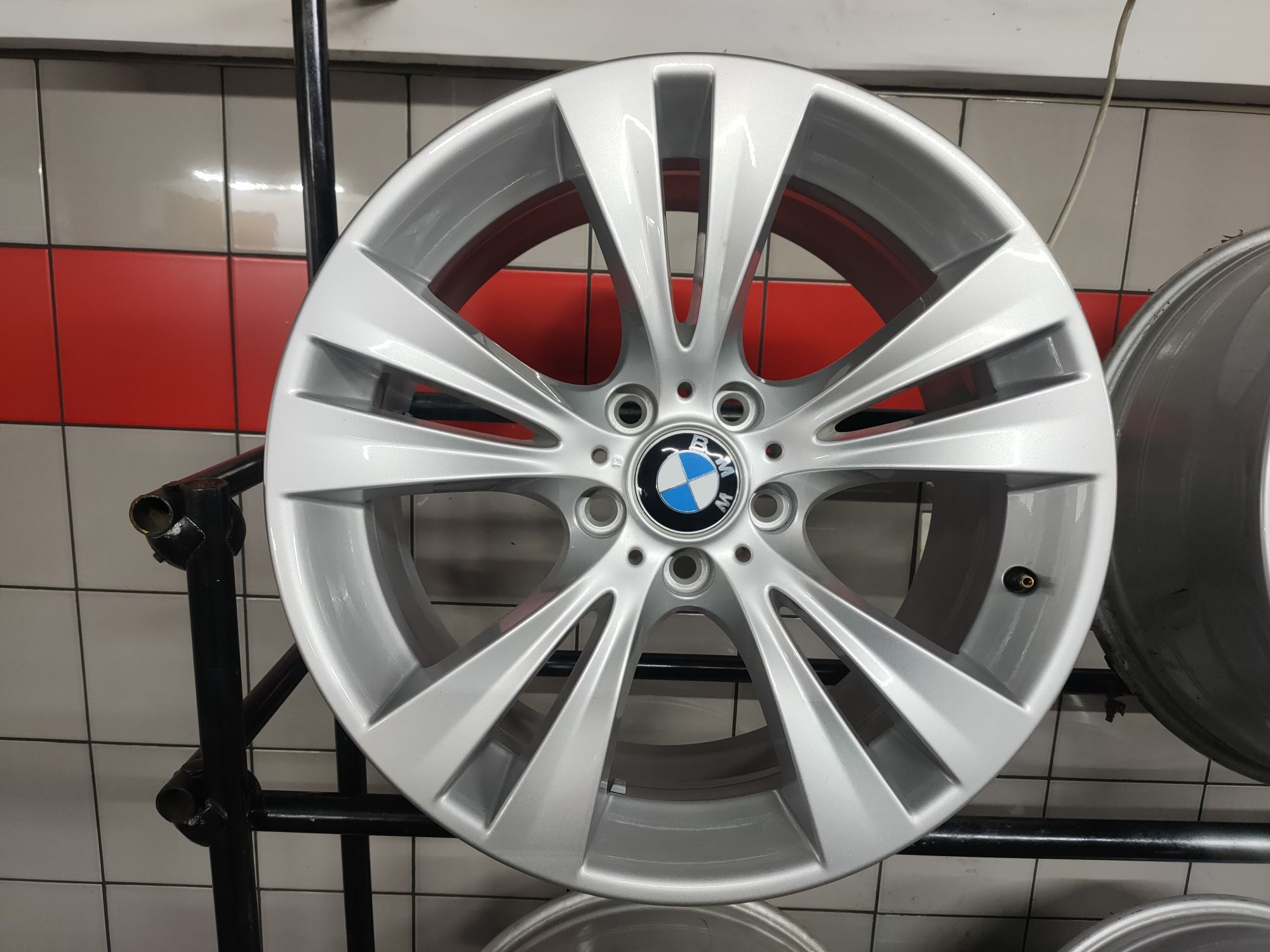 Nowe felgi orginalne BMW 19" 5x120 Et 48 9.5 X5 x3j