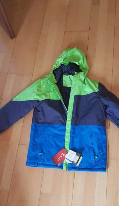Фирменная новая ветровка для подростка. Рост 176