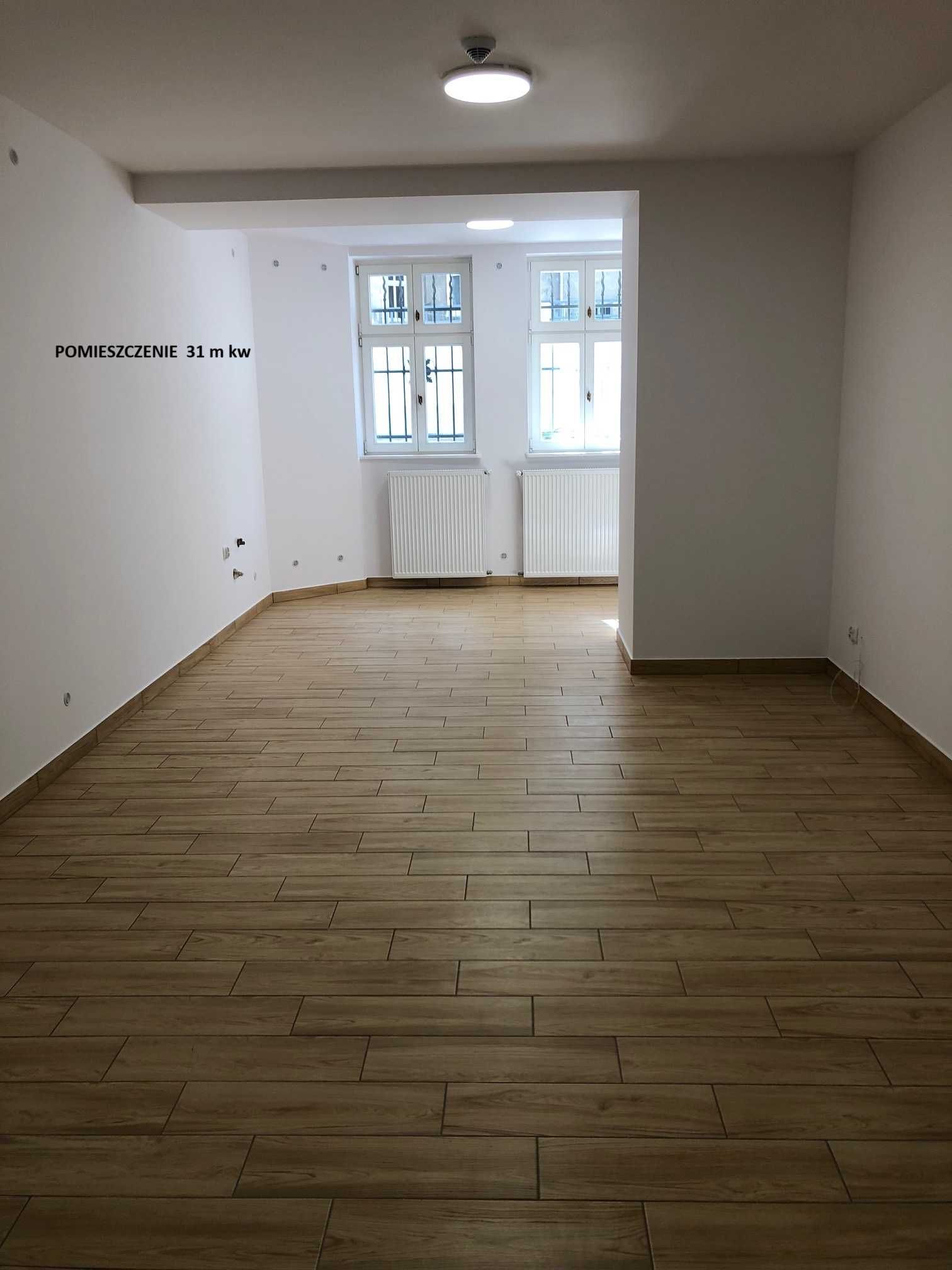 Powierzchnia biurowa na wynajem w przyziemiu budynku 160 m