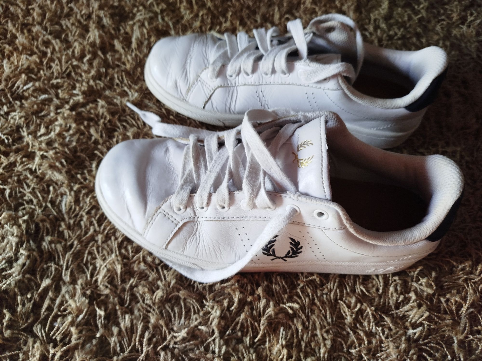 Tênis Fred Perry 41