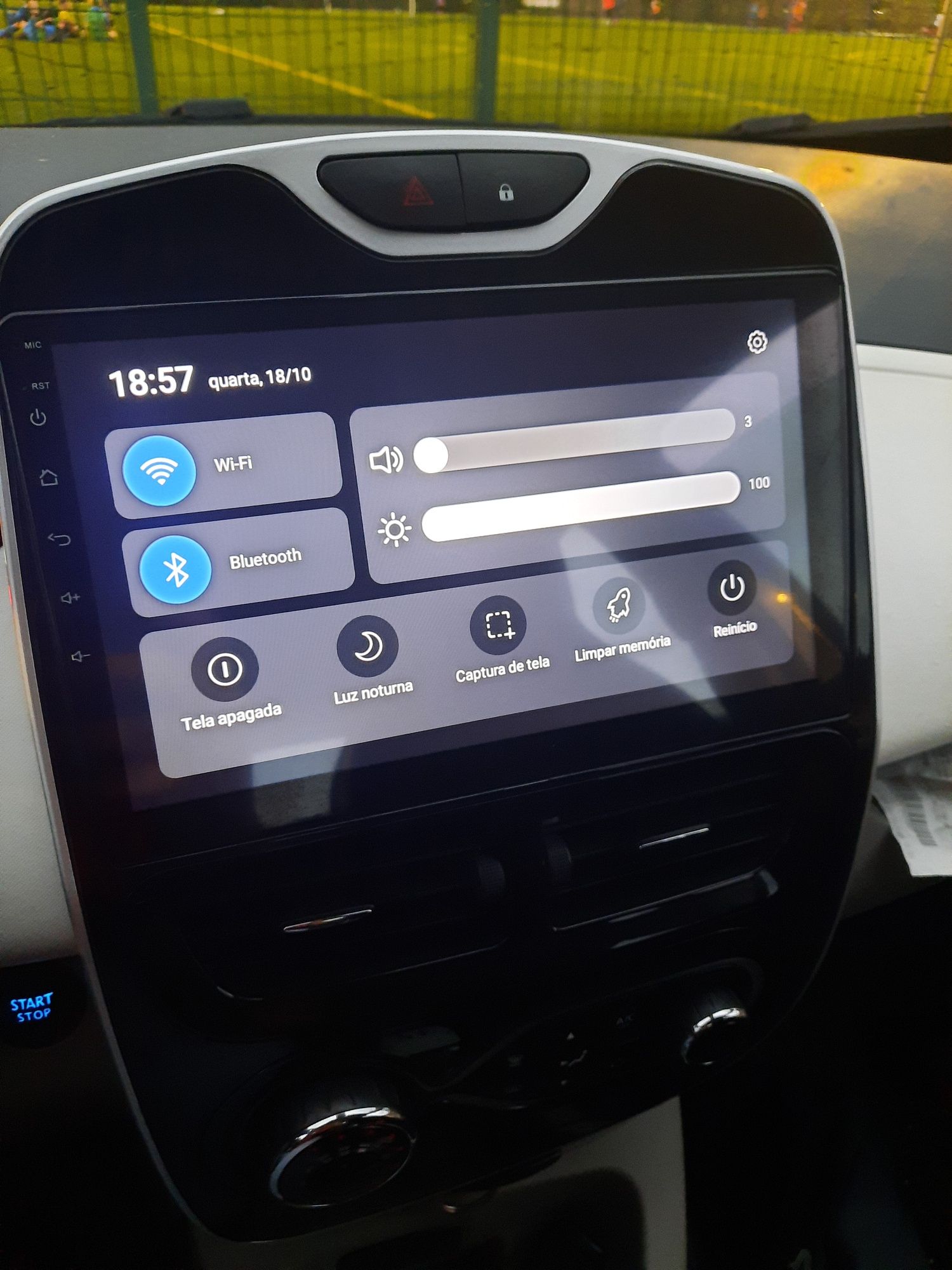 Radio Android Renault Clio / Zoe - 8 core -Com camera