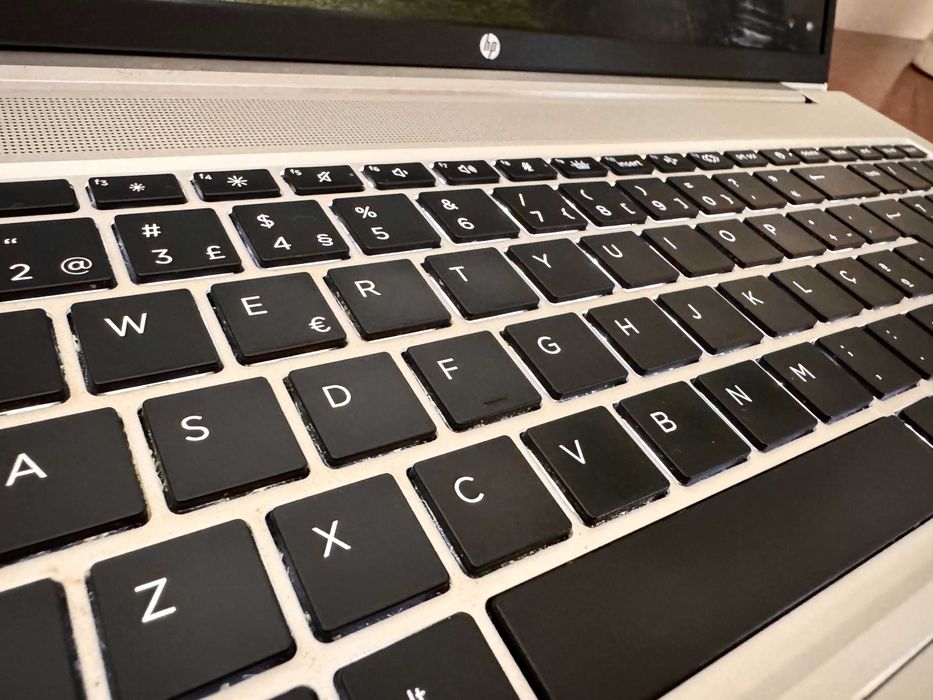 HP Probook 450 G8 |15.6"FullHD|i5-1135G7|16Gb Ram|Ssd 512Gb|