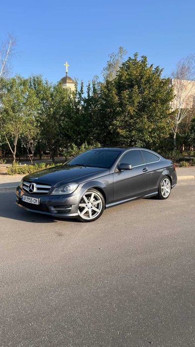 Mercedes-Benz C250 Coupe