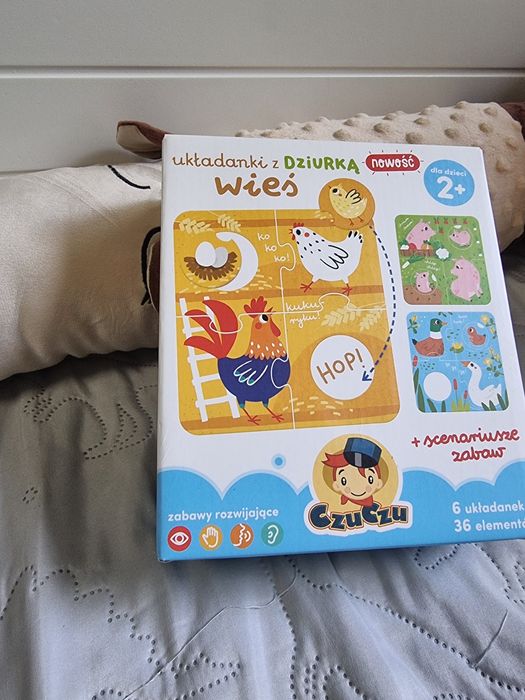 Czuczu puzzle z dziurka wieś