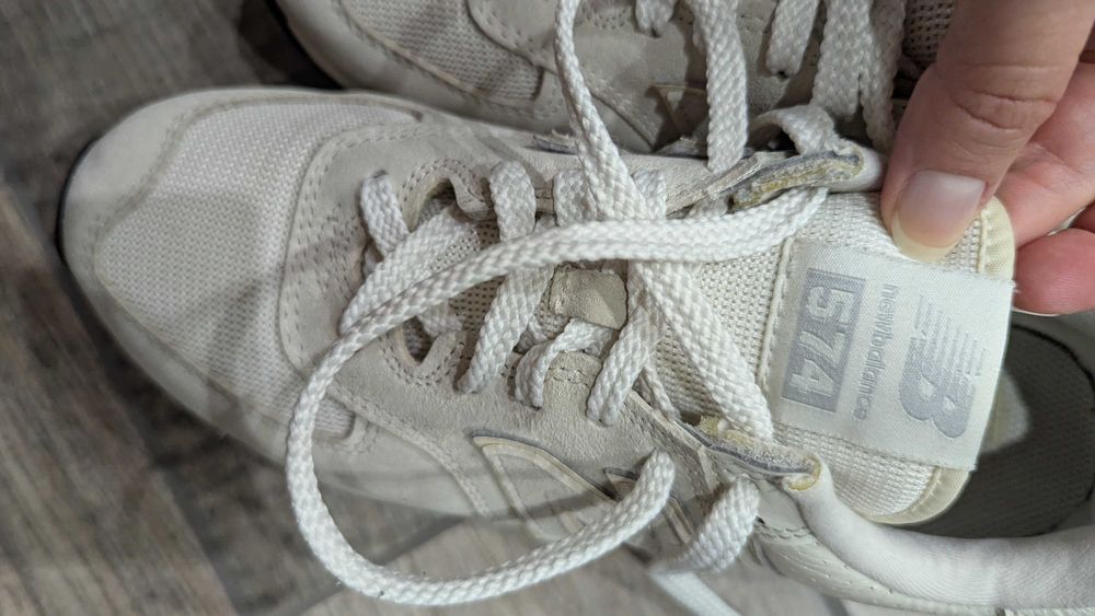 Кросівки жіночі new balance 574 beige wl574zaa устілка 25,5 рр38-39