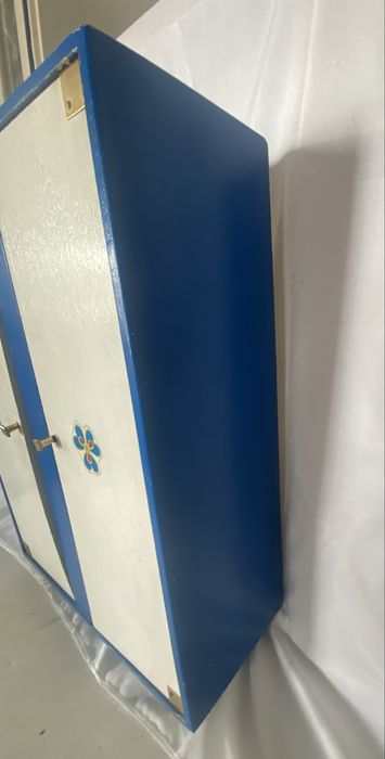 Guarda fatos da boneca Nancy