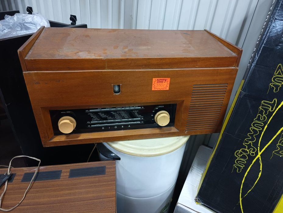 Radio Lampowe Diora z gramofonem