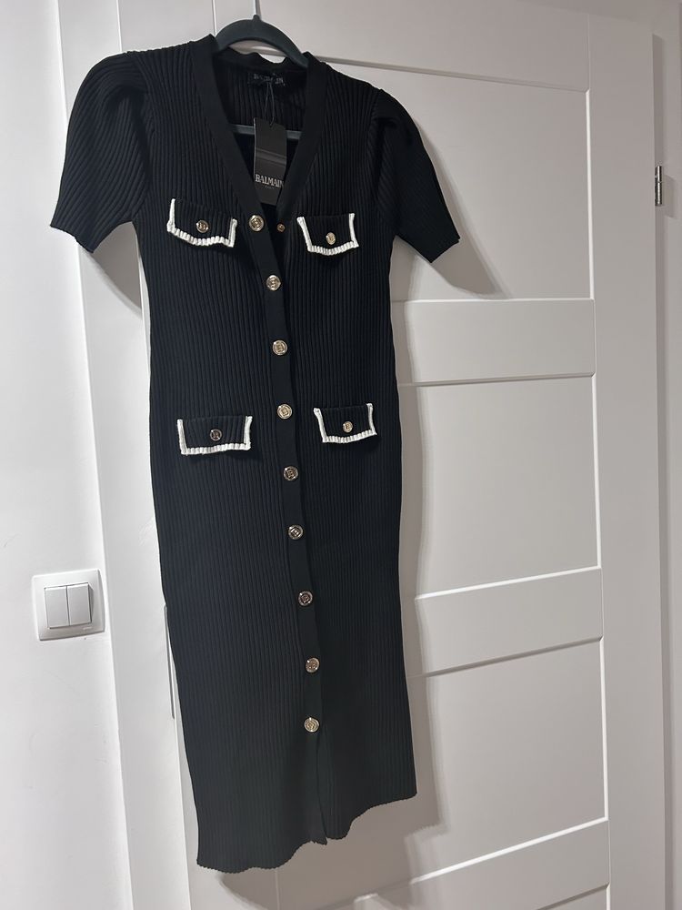 Piękna dzianinowa sukienka Balmain r.L