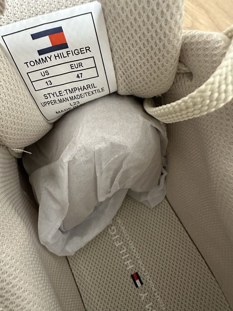 Чоловічі кросівки Tommy Hilfiger Pharil TMPHARIL розмір 47 (13) 31см