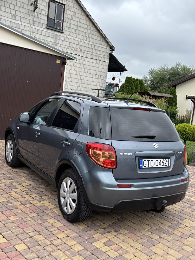 Bardzo ładne Suzuki SX4 - 1.6 benz + gaz - sprawna klima