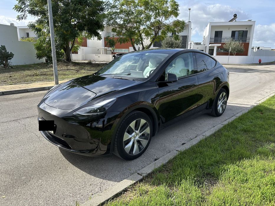 Tesla Model Y Tração Traseira