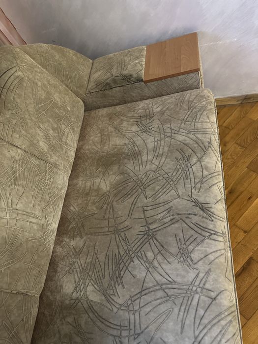 Диван з столиком, кутовий