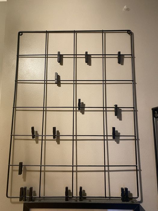Kratka metalowa na zdjecia ze spinaczami / organizer ścienny