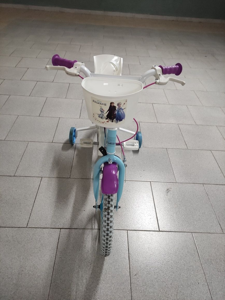 Bicicleta menina 5 anos Frozen com rodinhas