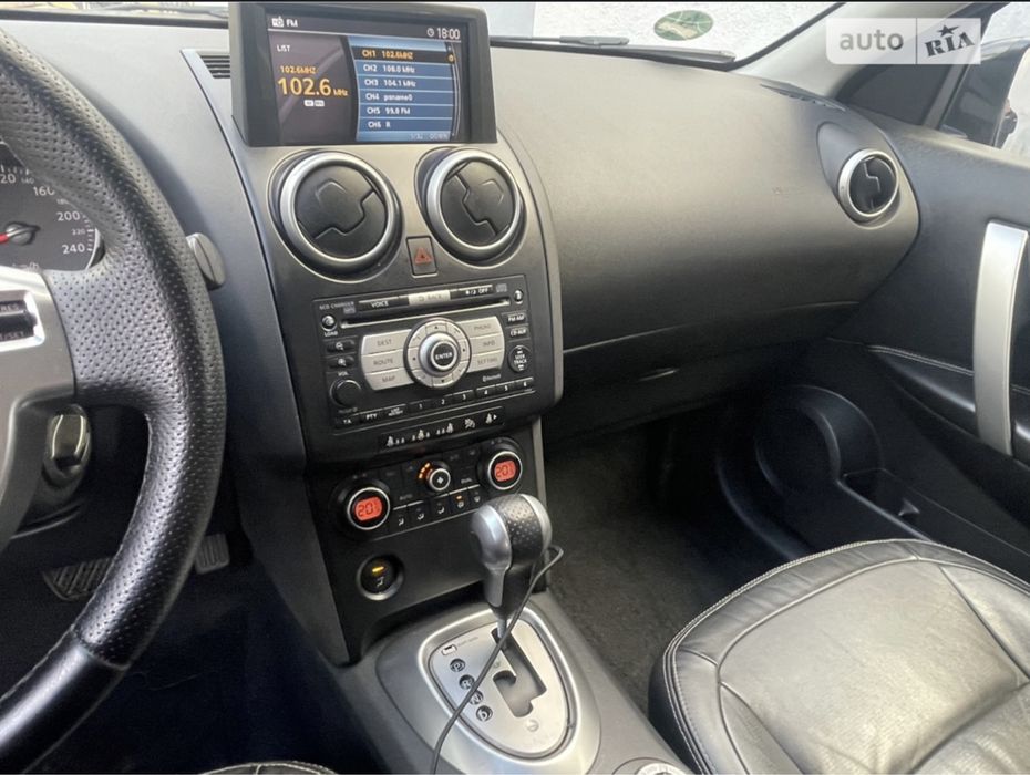 Кроссовер на 7 місць