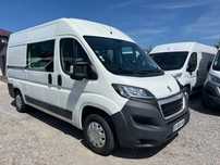 Peugeot Boxer 7-os. brygadówka doka L2H2 klima  doka tempomat pełna faktura vat 23% cena netto 46900 zł