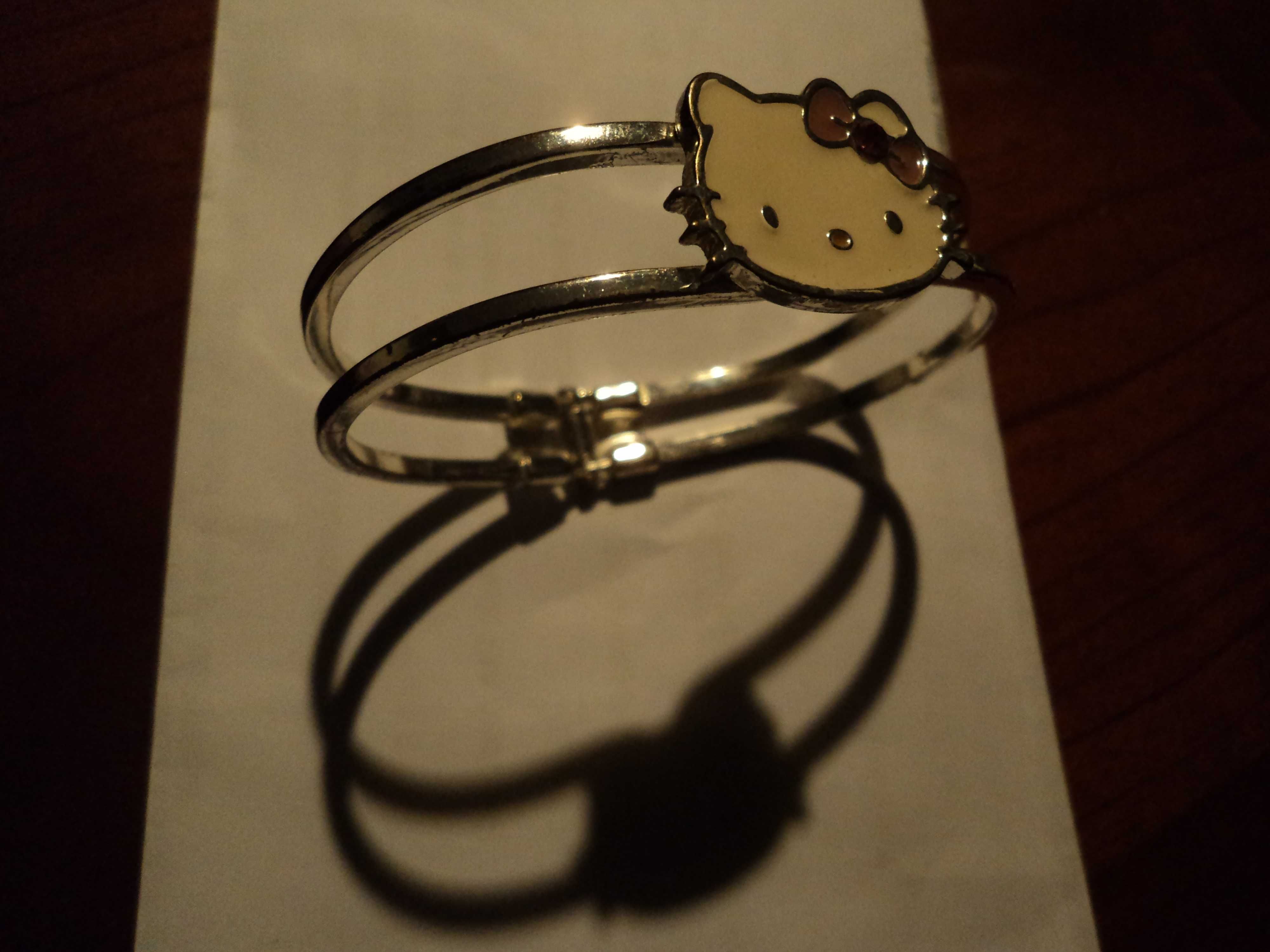 Pulseira da KITTY - excelente qualidade