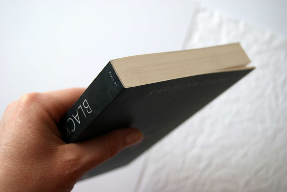 Black roses Karolina Żynda