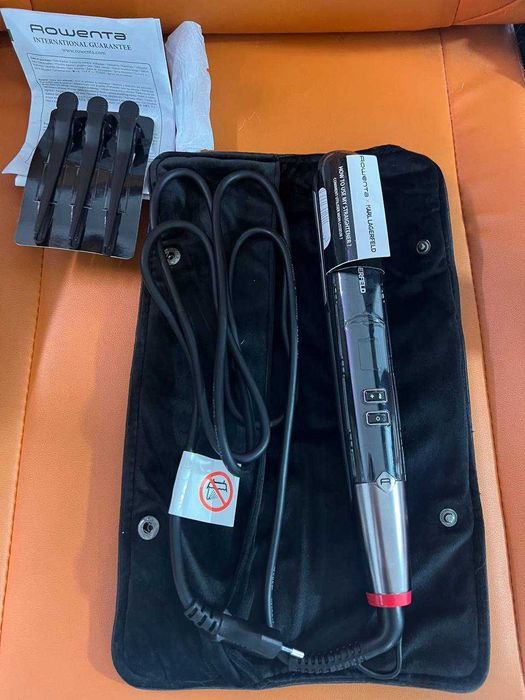 Випрямляч для волосся Rowenta x KARL LAGERFELD SF467LF0