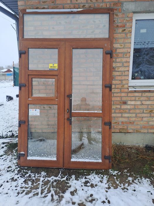 Двері вхідні металопластикові і алюмінієві