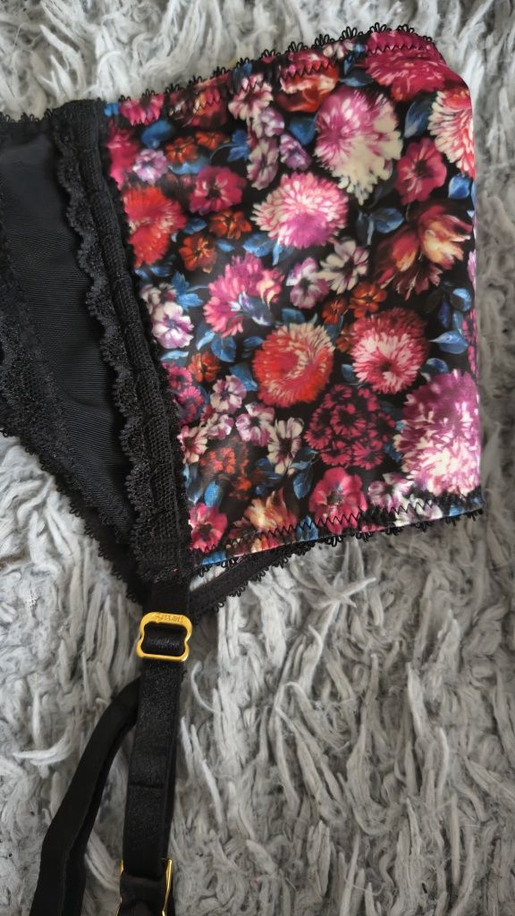 Pas do pończoch 40/42 gossard