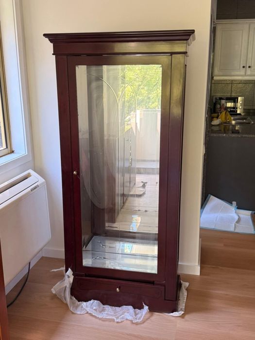 Móvel loiceiro classico