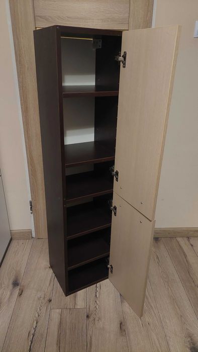 Szafka wisząca łazienkowa słupek