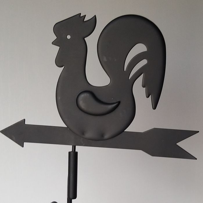 Catavento com termómetro.