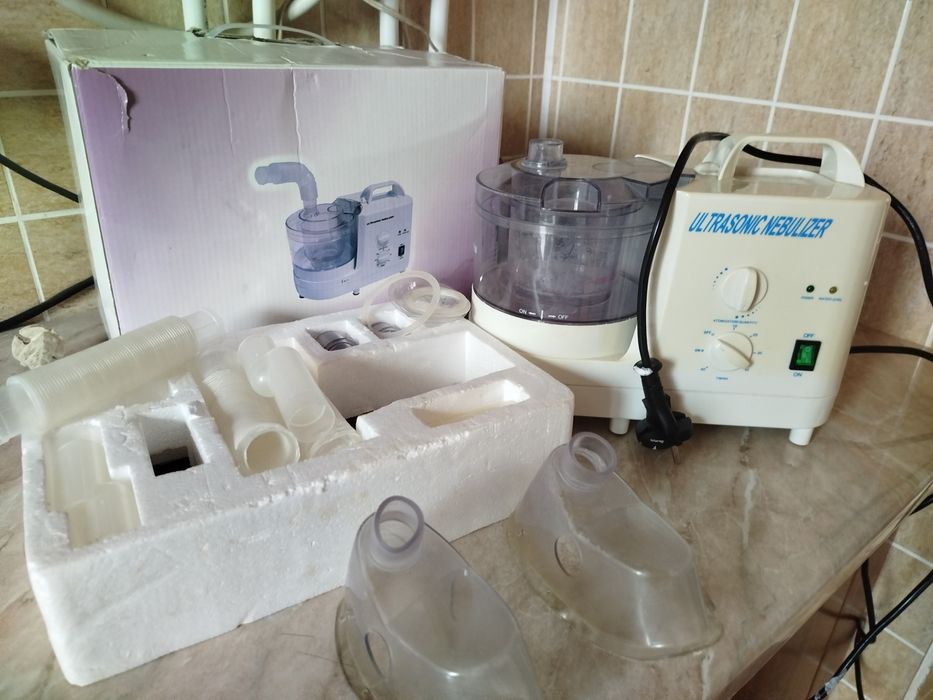 ultrasonik nebulizer. Небулайзер