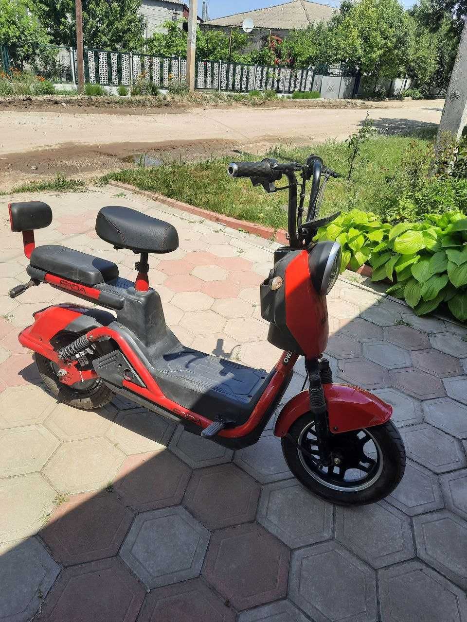 Електроскутер FADA