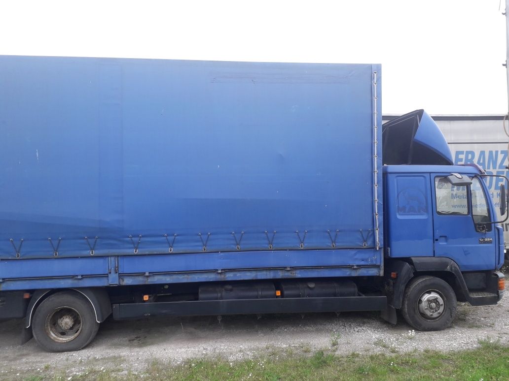 SILNIK  D0826 MAN L2000  12-224 na linke ,części