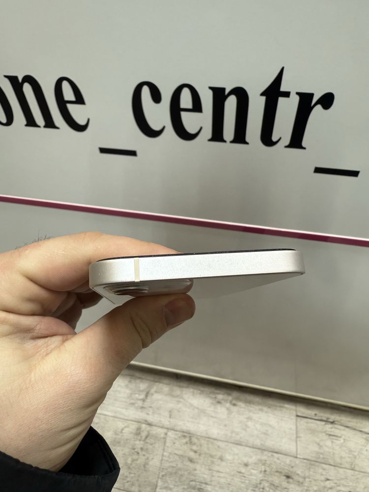 iPhone 12 128 gb все працює
