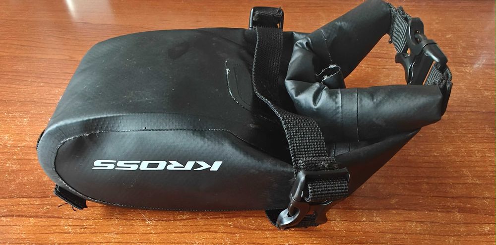 Torebka podsiodłowa Kross Aqua Stop Saddle Bag