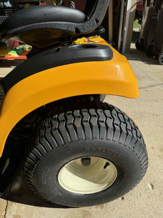Kosiarka samojezdna Cub Cadet XT1 (2021) – 18 KM, kosisko 107 cm