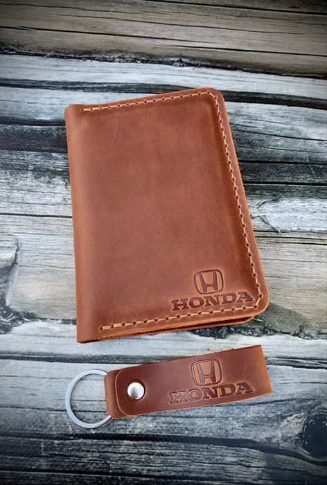 Обкладинка для паспорту,докхолдер Honda,органайзер,портмоне,брелок.