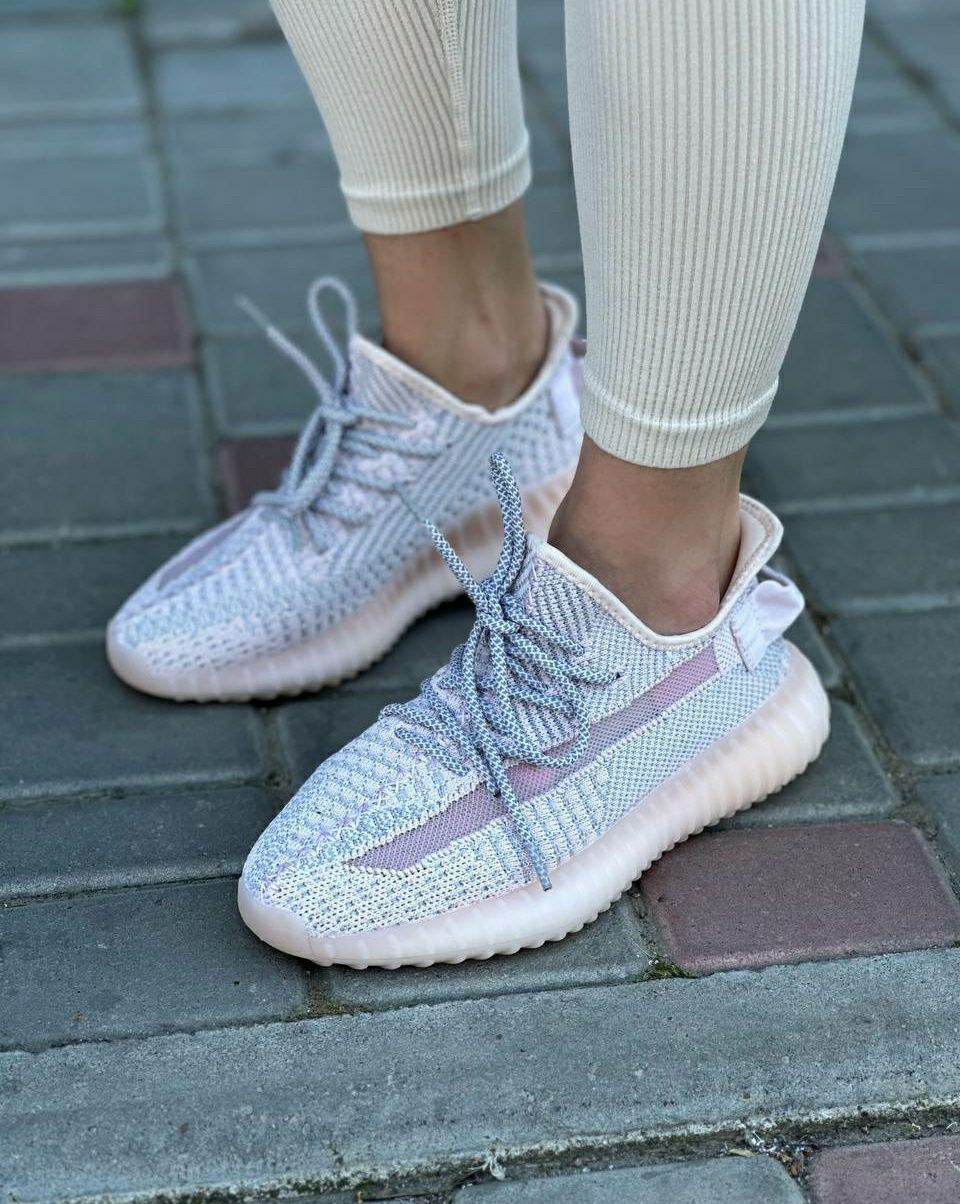 Женские кроссовки Adidas Yeezy boost 350, жіночі кросівки, yeezy boost