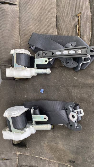 Ремінь безпеки передній правий лівий Toyota Camry 2017-2024